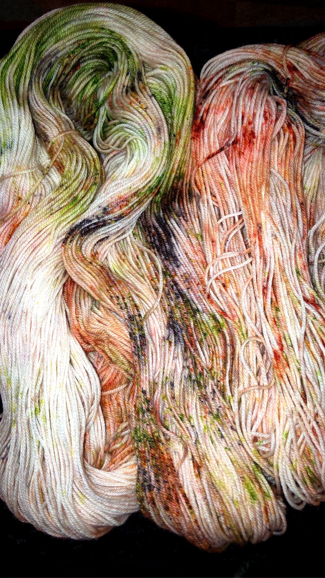 Christmas Crackle MCN Hand-dyed Hand-spun thumbnail 2