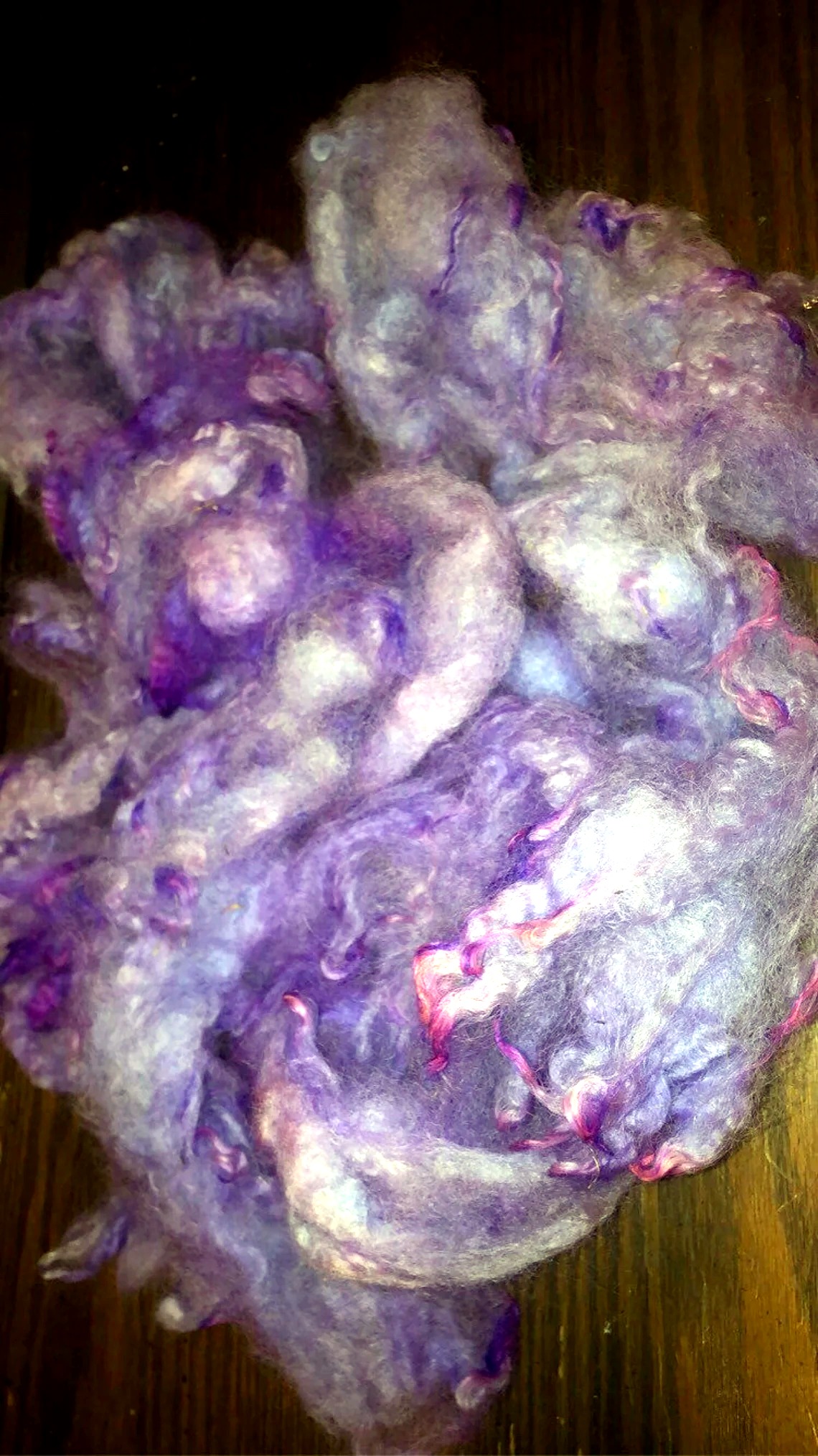 Lilac Hand-dyed Romney Fleece thumbnail 2